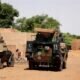 مصرع 27 جندياً وإصابة 33 آخرين بهجوم على موقع عسكري وسط مالي