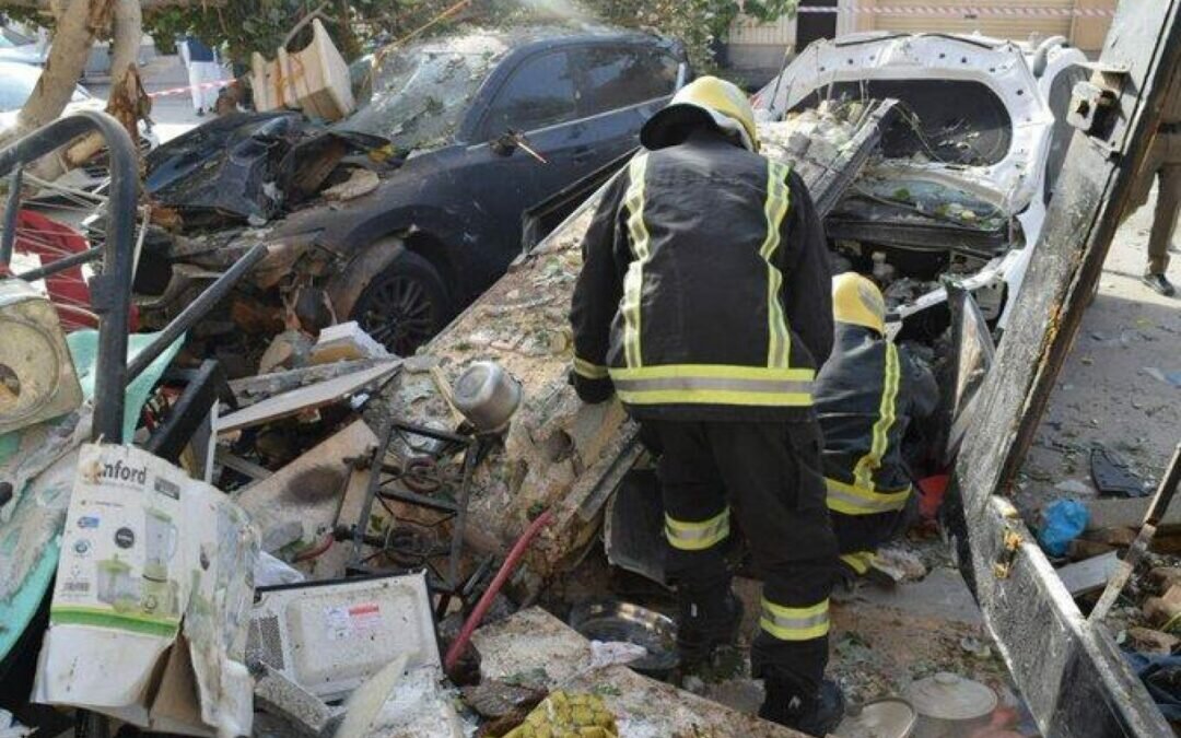 شاهد.. انفجار ضخم في عمارة سكنية بحي الياسمين بالرياض نتيجة تسرب غاز