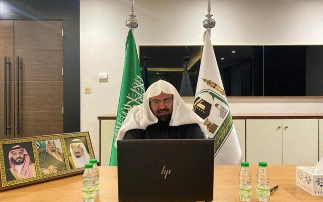 “السديس” يزف بشرى سارة بعودة الاعتكاف بالحرمين