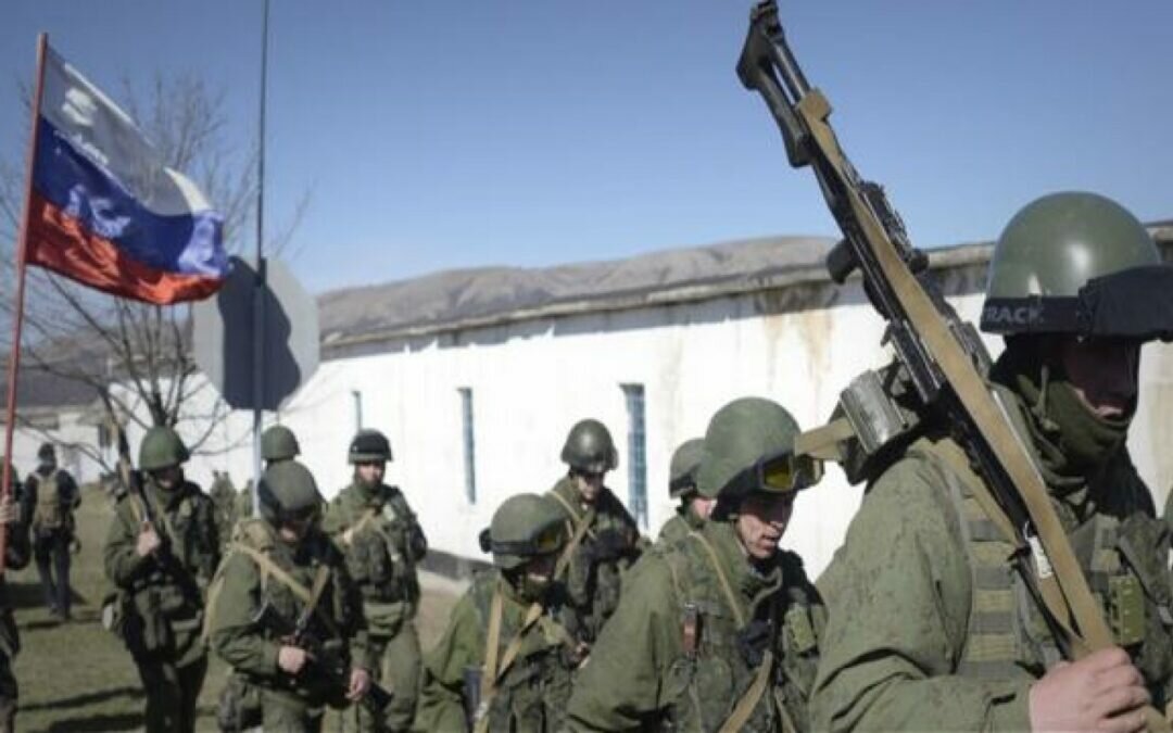 جنود روس يقتلون قائدهم «دهسًا» بسبب مقتل زملائهم في أوكرانيا