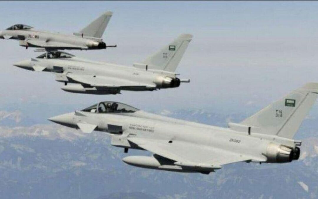 التحالف: بدء ضربات جوية لمعاقل الحوثيين بمدينة الحديدة