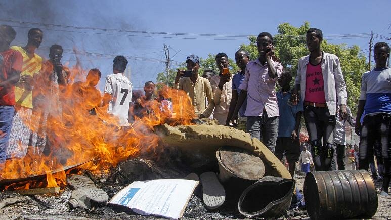 روسيا تحذر مواطنيها من السفر إلى دولة عربية