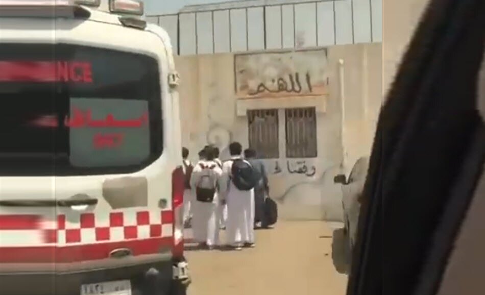 والد الطالب المتوفى في مشاجرة داخل المدرسة.. يفاجئ الجميع بهذا القرار