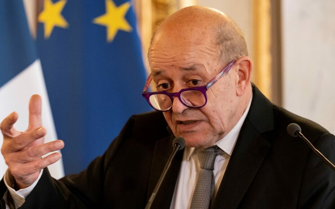 لهذا السبب.. فرنسا تستدعي السفير الروسي بشكل عاجل