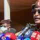 رئيس مجلس السيادة السوداني يهدد بطرد المبعوث الأممي