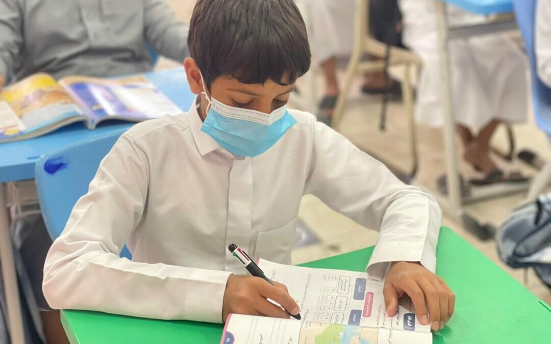 بالصور.. طلاب وطالبات تعليم الليث ينتظمون في اليوم الدراسي الأول خلال شهر رمضان المبارك