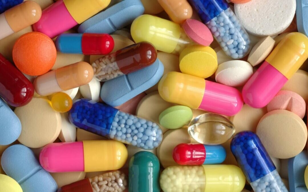 6 أعراض تدل على حاجة جسمك إلى الفيتامينات