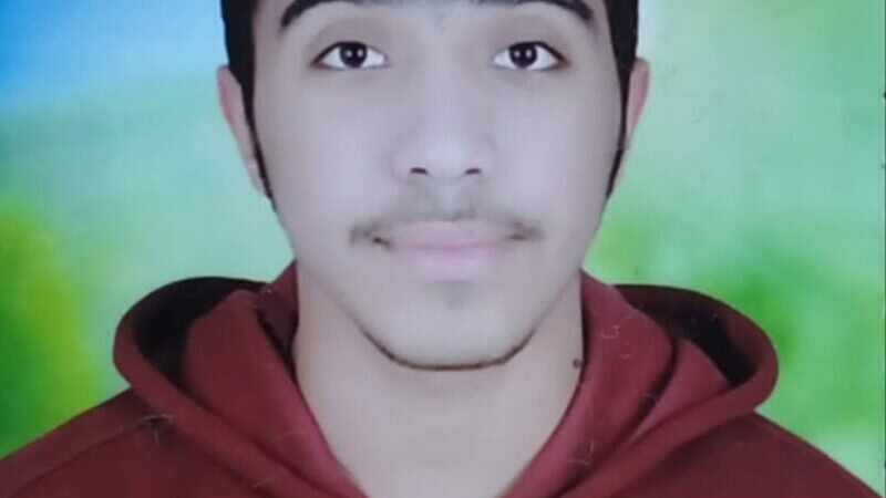 (صراع بين الجد والهزل)