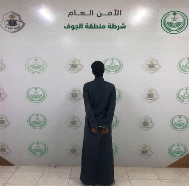 الإطاحة بمواطن سرق مركبات من مواقع مختلفة بــ ⁧‫الجوف‬⁩