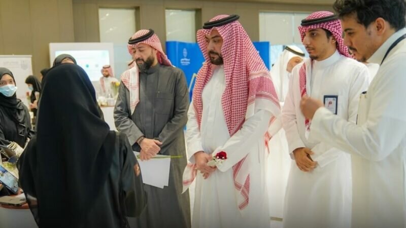 تحت شعار بناء الجسور لمستقبلك المهني…“غرفة مكة” تنظم فعالية يوم المهنة العالمي 2023