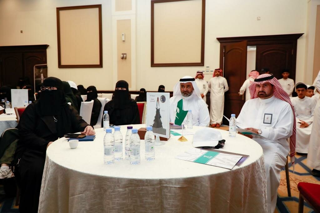 تعليم جازان يختتم برنامج تجارب بيئة الجاذبية الصغرى بمشاركة أكثر من 500 طالب وطالبة