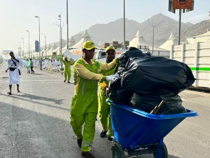 أمانة العاصمة المقدسة تعيد تهيئة مشعر منى استعداداً لعودة الحجاج