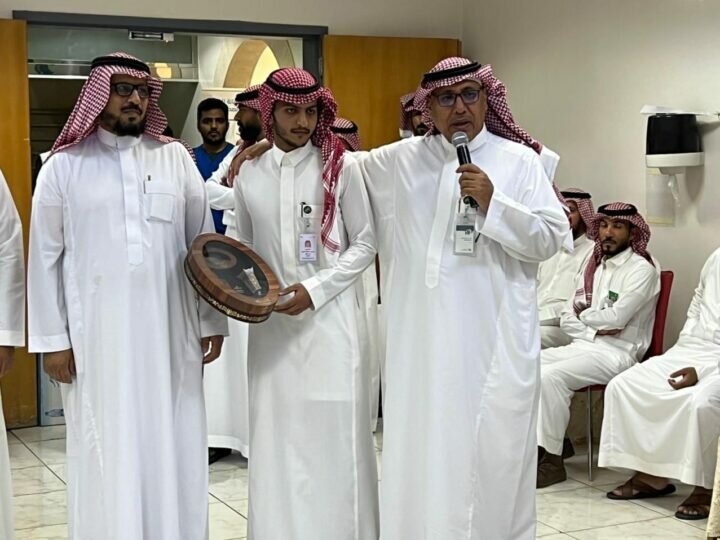 فرع موارد وتنمية حائل يُفعّل اليوم العالمي للوالدين 2023