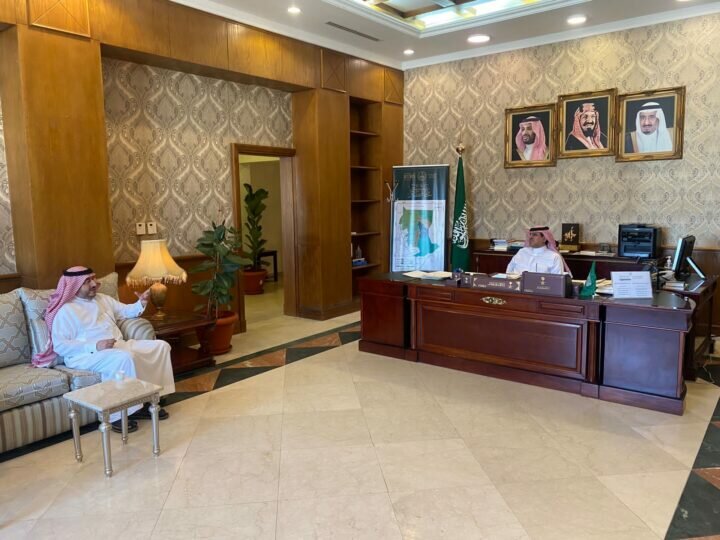 ” آل حامد ” يستقبل رئيس جامعة بيشة