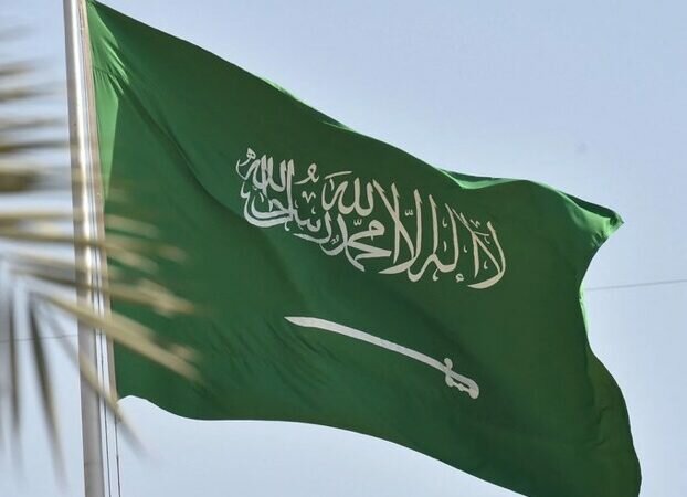 إدانات عربية وإسلامية للتخريب بسفارة المملكة في الخرطوم