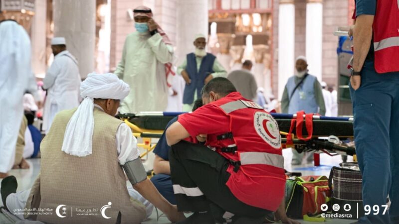 تطوع الهلال الأحمر بالمدينة ينجح في اعادة النبض لمريض ستيني