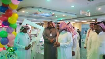 املج العام يقيم معرض اليوم العالمي لسرطان والتبرع بالخلايا الجذعية