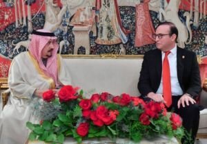 أمير منطقة الرياض يحضر حفل سفارة جمهورية لبنان