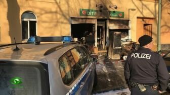 ألمانيا.. 3 ملثمين يضرمون النار في مسجد ببرلين