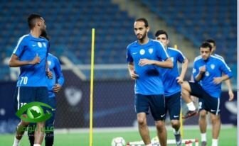 الهلال يطير إلى جدة لمواجهة الأهلي